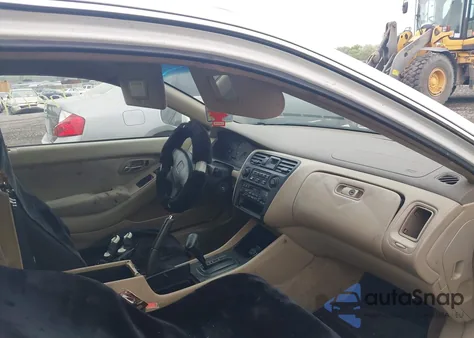 1999 Honda Accord Lx from USA, damaged, VIN 1HGCG3241XA011198